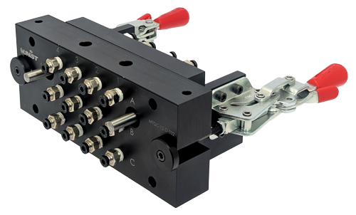 Unist Multi-Tube Quick Connect system with 12 fluid-line connections and quick clamps